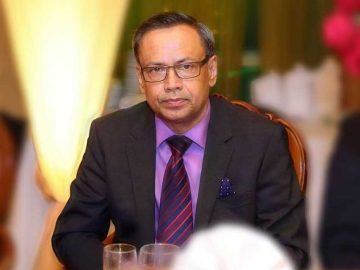 prothomalo-bangla_2021-06_c3fa285c-b561-4afe-ae32-e43aa100768c_nasir_u_mahmood