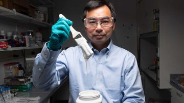 183254996962-whitest-paint