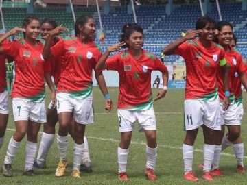 Bangladesh nari football