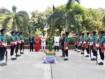 image-203404-1671093828