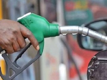 আপাতত জ্বালানি তেলের দাম কমছে না