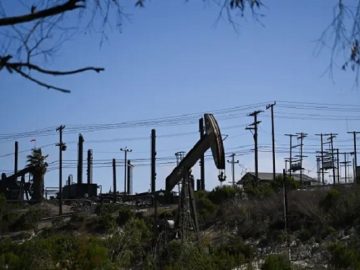 107089008-1657824438030-gettyimages-1241886961-afp-32ed683-1681553594