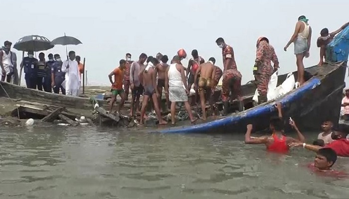 ট্রলারে ১০ মরদেহ: মহেশখালি থেকে গ্রেপ্তার ২