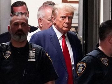 সাদাকালো নিউজ (193)