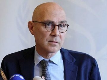 সাদাকালো নিউজ (61)