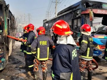 সাদাকালো নিউজ (87)