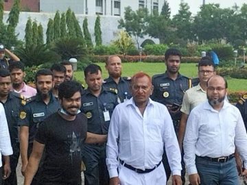 সাদাকালো নিউজ