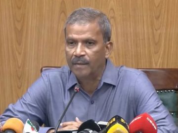 আসিফ নজরুল