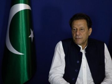 ইমরান খান