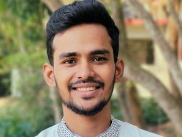 ক্রীড়া উপদেষ্টা