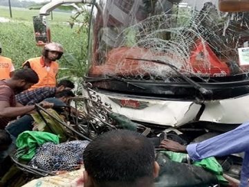 দুর্ঘটনা