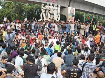 রেজিস্ট্যান্স উইক