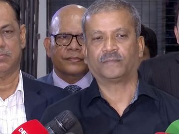 আইন উপদেষ্টা