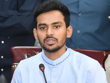 আসিফ মাহমুদ